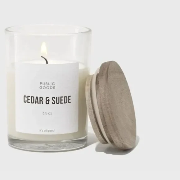 Public Goods Cedar & Suede Soy Candle 3.5 oz Hand-Poured Indoor Use - Picture 2 of 5